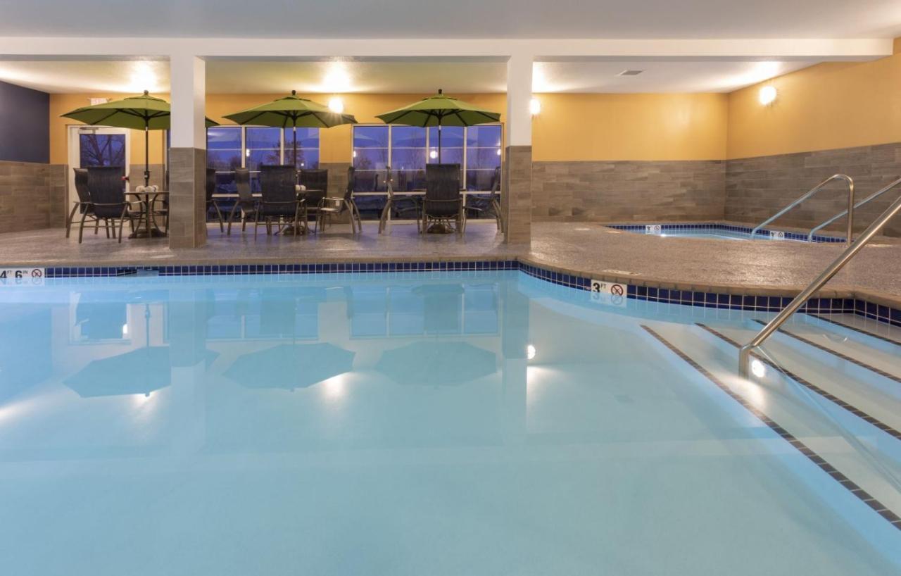 Grandstay Hotel Milbank Exterior foto